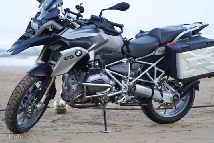 BMW R1200/1250GS】バイクに追加したアクセサリーまとめ | MoTo with