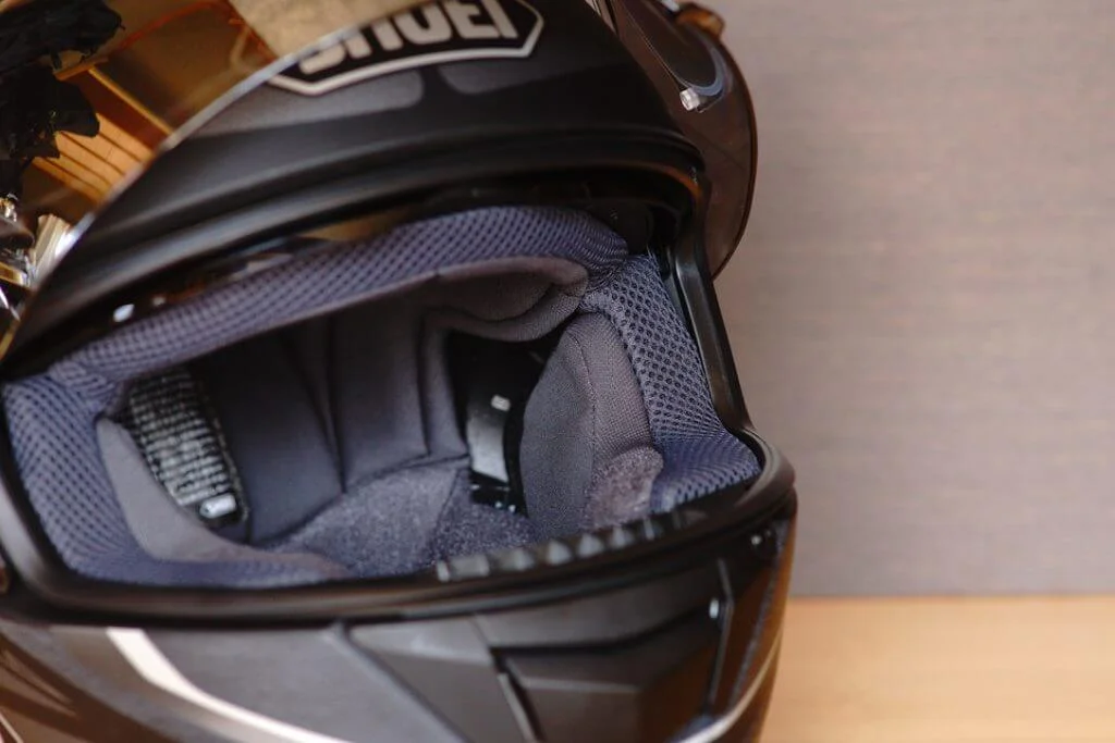 SHOEI GT-AIRをAirⅡとの比較でレビュー！｜プレミアムツーリング