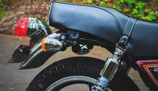 GN125-2Fのテールライトを交換する【カスタム】