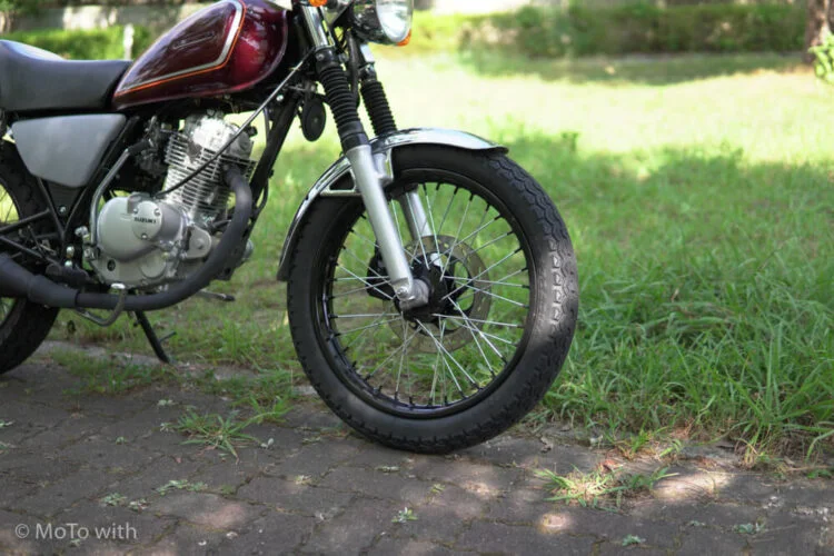 GN125-2FにTT100GPとスポークホイールを取り付ける | MoTo with